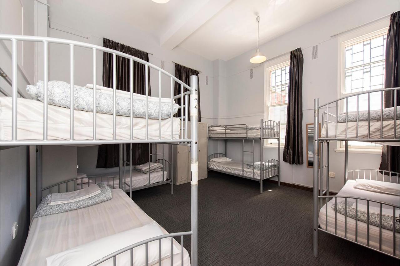 The Old Swan Barracks Hostel Perth Buitenkant foto