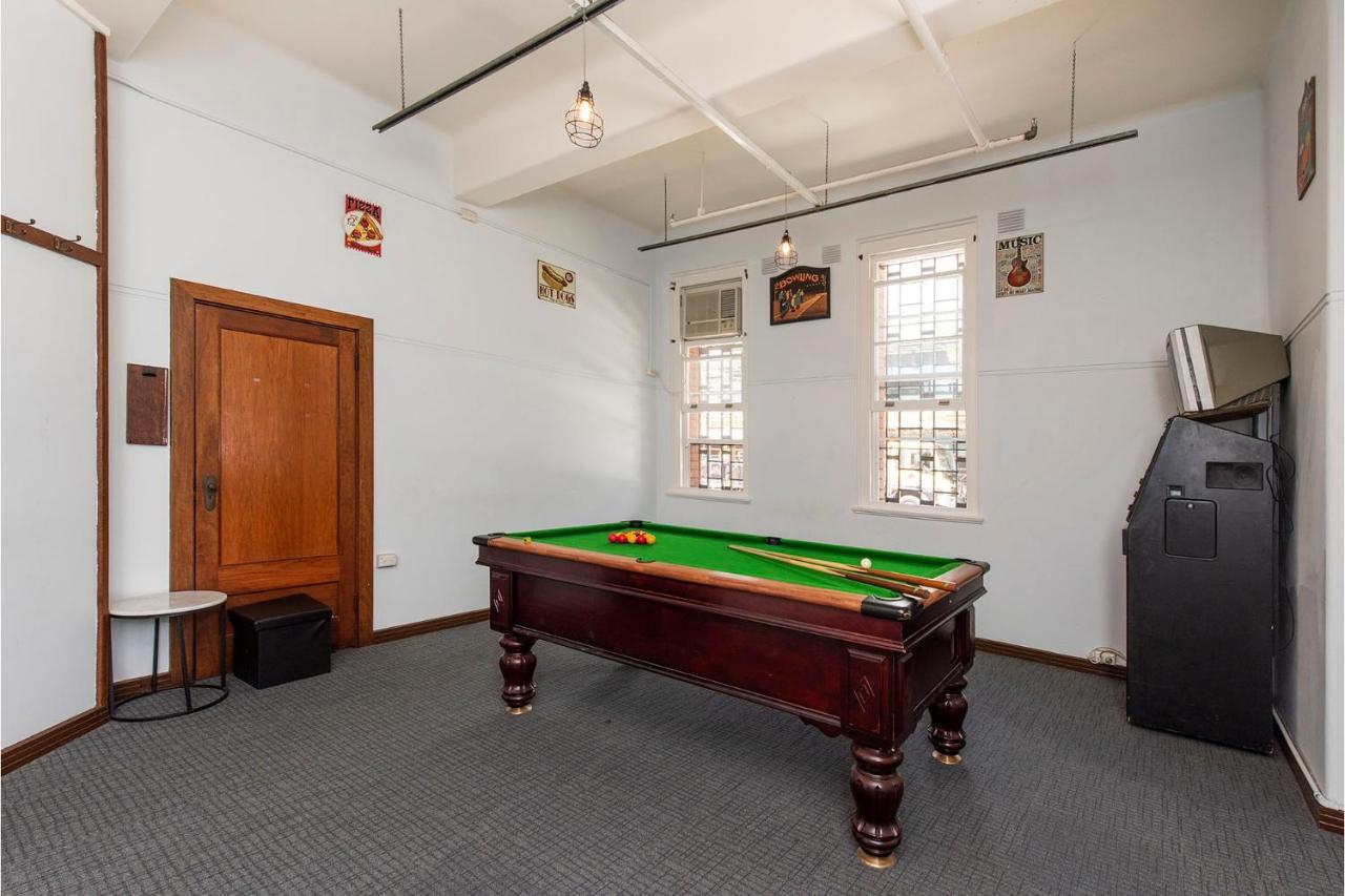 The Old Swan Barracks Hostel Perth Buitenkant foto