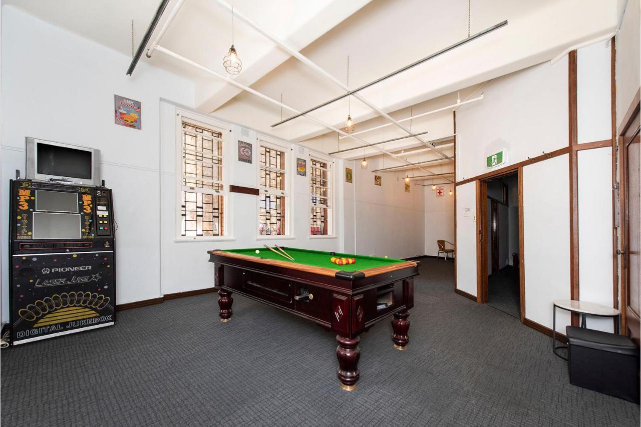 The Old Swan Barracks Hostel Perth Buitenkant foto