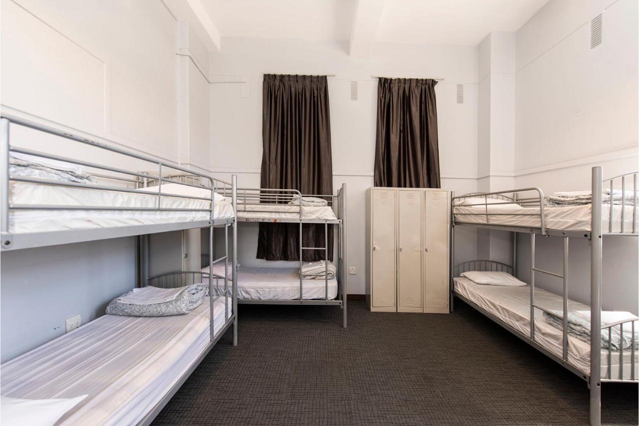 The Old Swan Barracks Hostel Perth Buitenkant foto