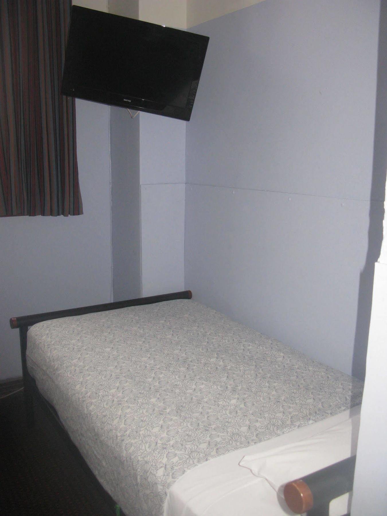 The Old Swan Barracks Hostel Perth Buitenkant foto